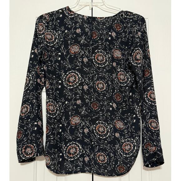 Ann Taylor Black Printed Blouse, Size M - Picture 2 of 6